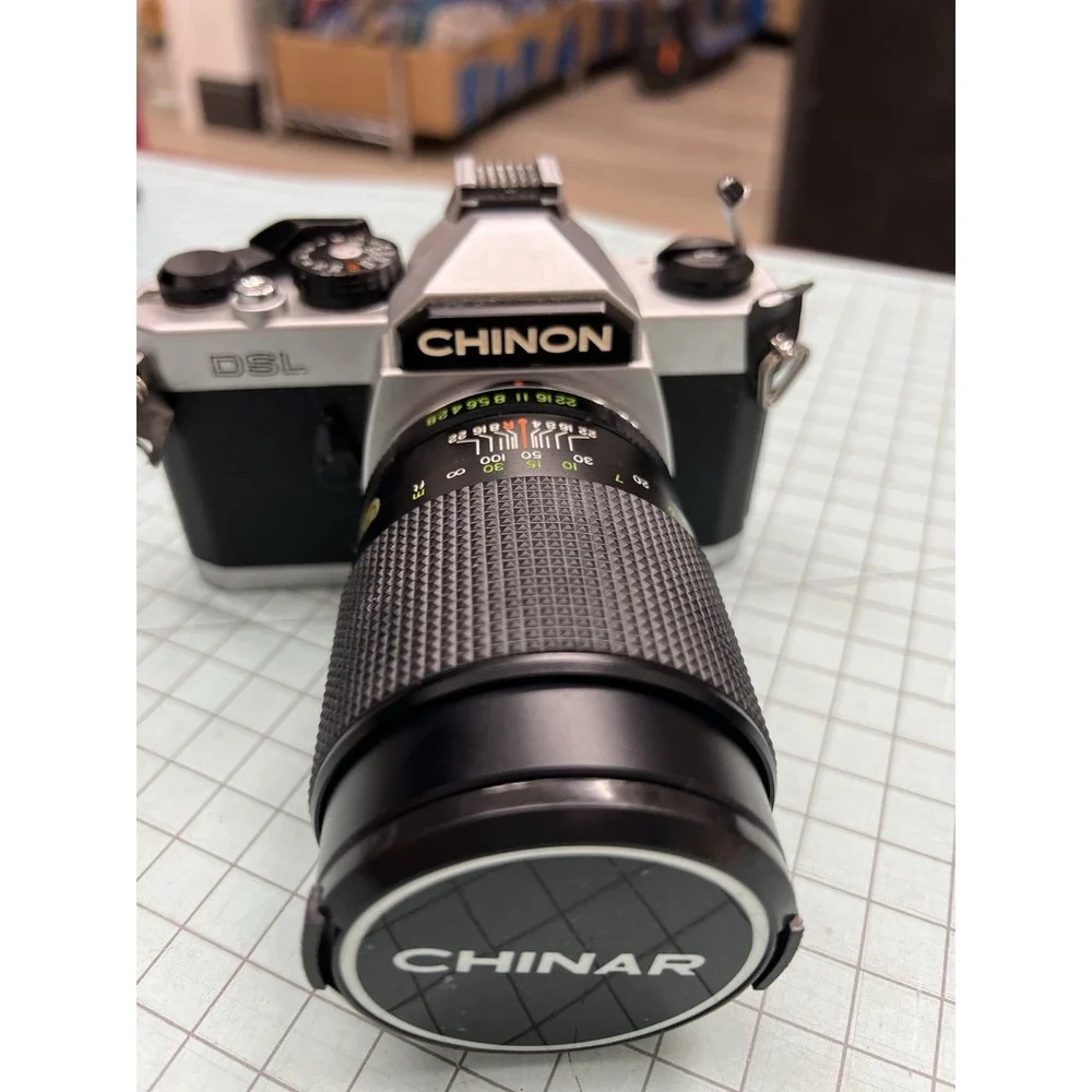 Chinon DSL 35mm SLR Camera With Multiple Lens Untested